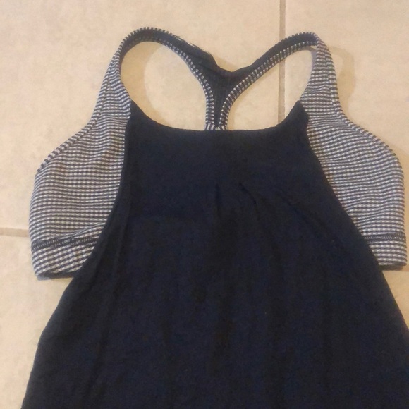 Lululemon 2 in 1 tanktop Gingham Navy Size 6 - Picture 3 of 5
